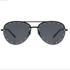 Black aviators - NEW